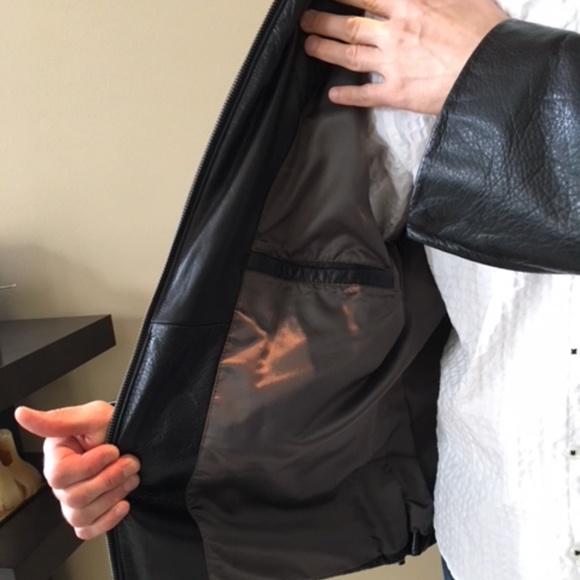 Banana Republic Leather Bomber Jacket - Picture 7 of 8